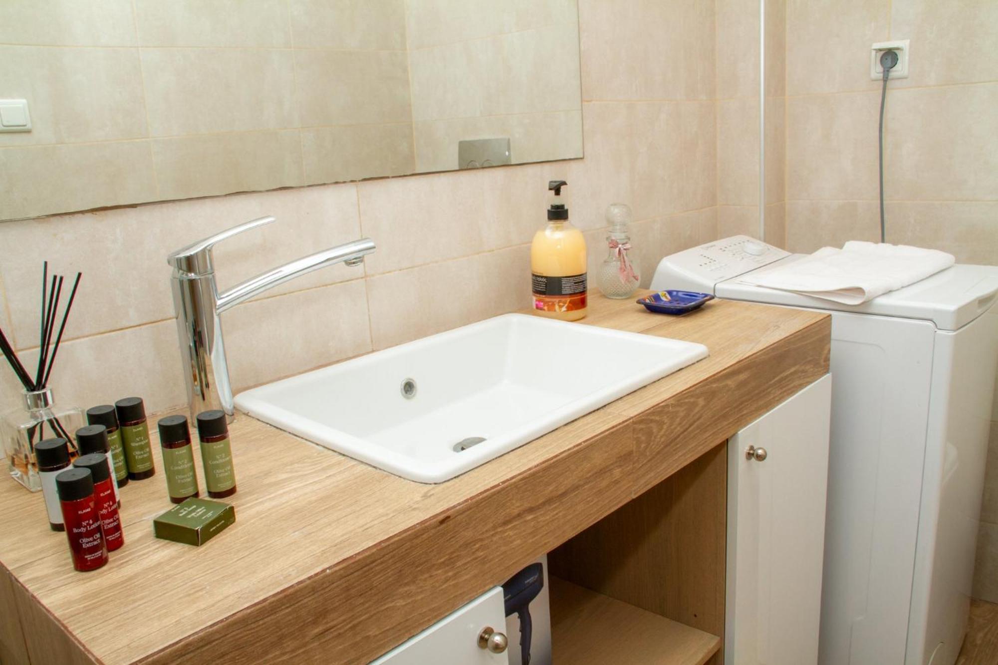 Acropolis Hip Loft Apartment Athens Ngoại thất bức ảnh
